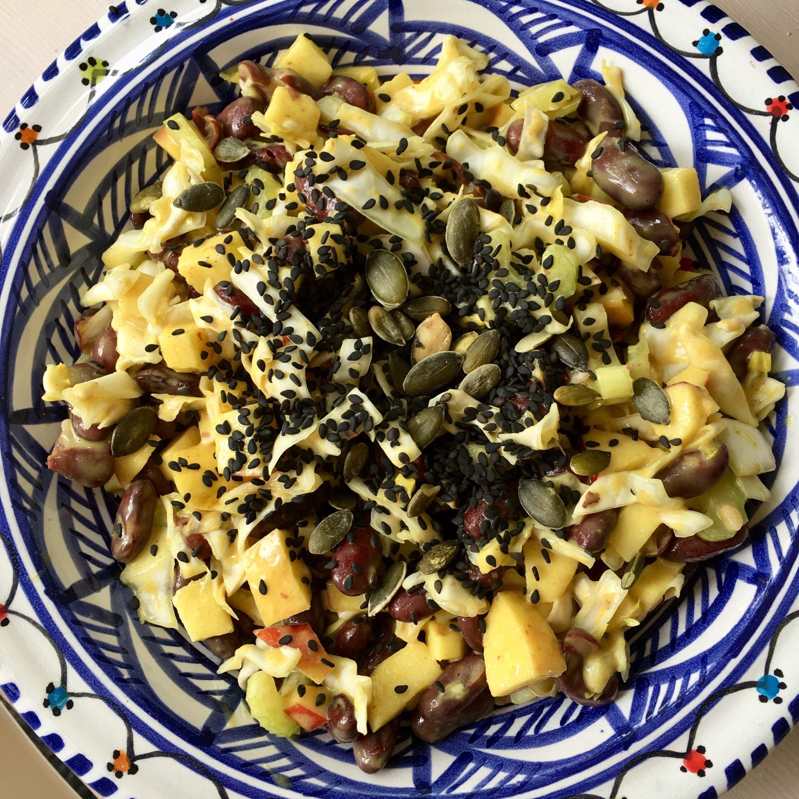 Cabbage and bean curry salad with apple